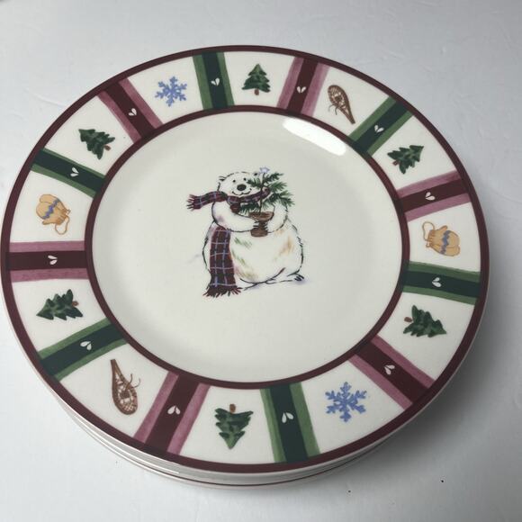 Pfaltzgraff Winter Holiday Snow Bear Salad/Dessert Plate Set of 4 8 1/4 in - Picture 1 of 6